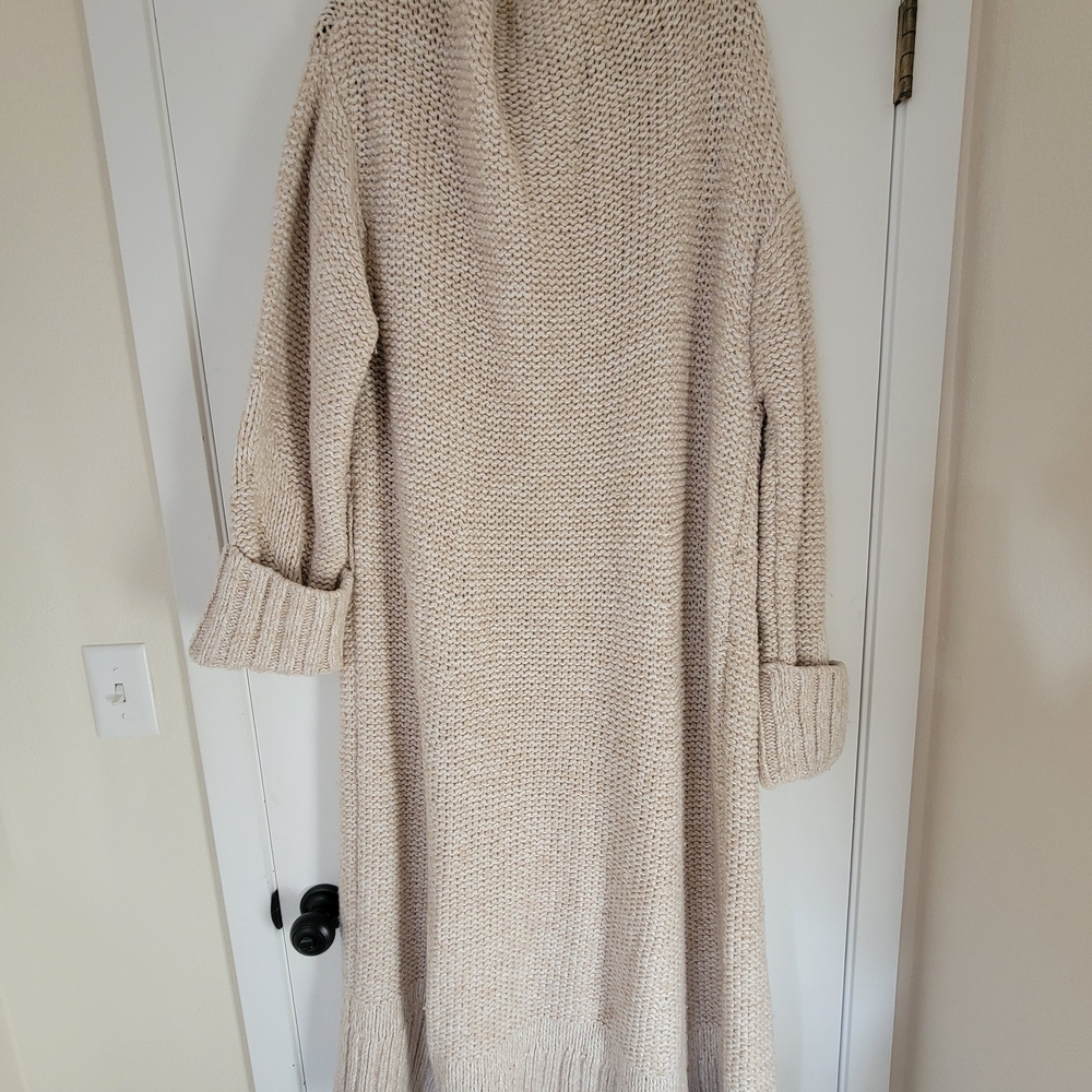 Aeron Cozy Beige Knit Duster Cardigan - Picture 2 of 5